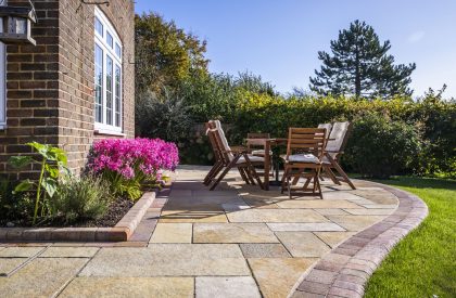 ByGeorge Gardens - Landscaping in Amersham, Beaconsfield, Bourne End, Chesham, Gerrards Cross, High Wycombe, Maidenhead, Watford and Windsor ByGeorge Gardens - Landscaping - Patios in Amersham, Beaconsfield, Bourne End, Chesham, Gerrards Cross, High Wycombe, Maidenhead, Watford and Windsor